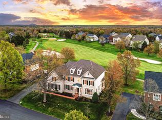 18370 Kingsmill St, Leesburg, VA 20176