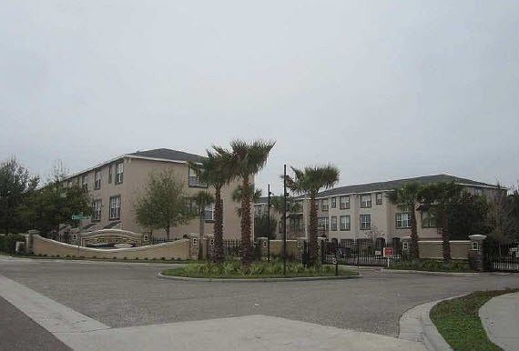 2nd image of 2504 Lexington Oak Dr