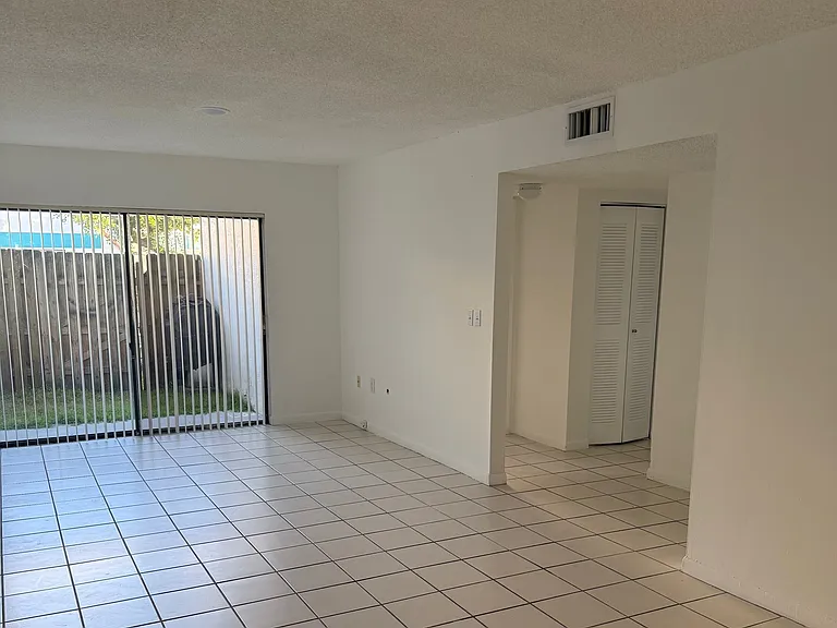 Sun Point Rentals — Photo 14