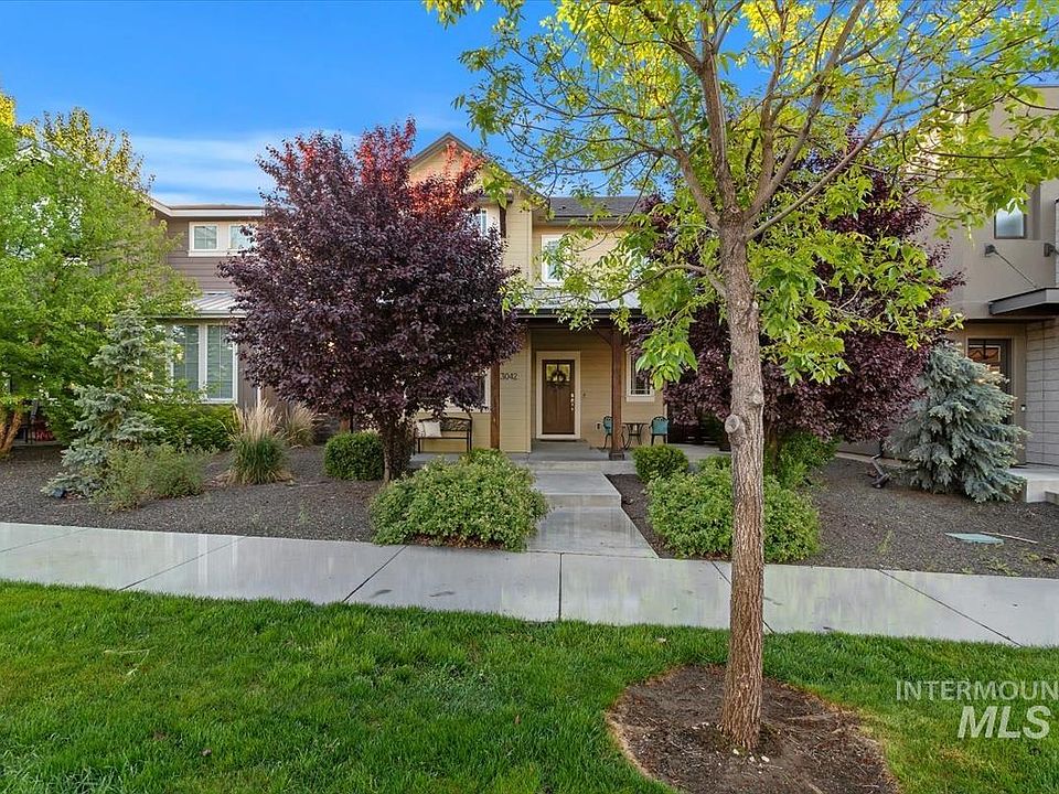 1st image of 3042 S Shadywood Way