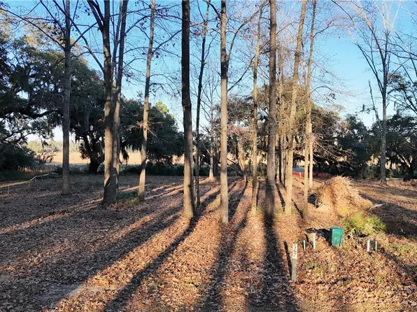 91 Castle Hall Rd, Yemassee, SC 29945