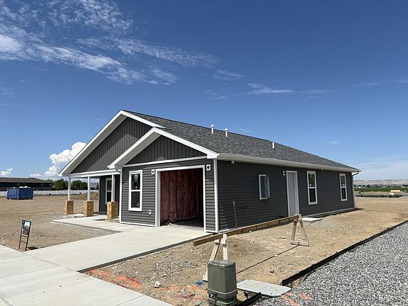 2nd image of 263 Cypress Dr #24