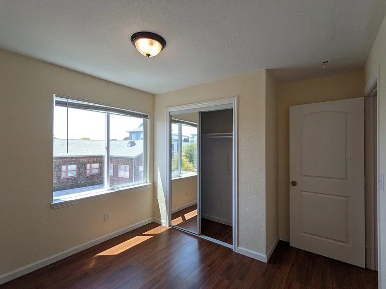 2414 Dana Street — Photo 18