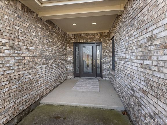2nd image of 1426 Paul Revere Way