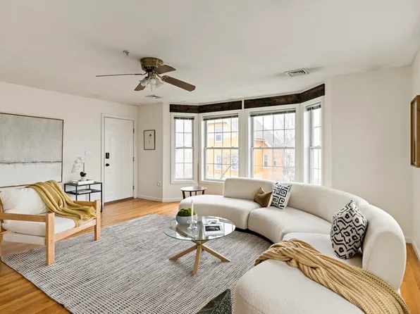2 Centre Ave #2C, Dorchester, MA 02124