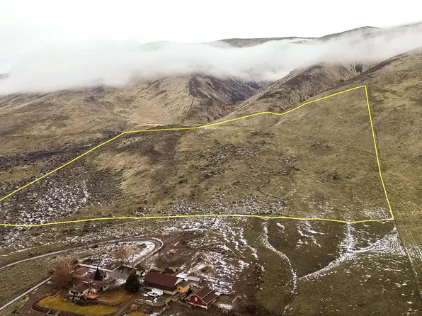 1 Elk Ridge Ln, Selah, WA 98942