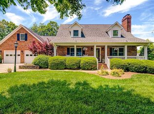 109 Windsong Ct, King, NC 27021