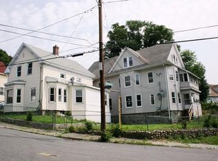 3 Floral St, Lawrence, MA 01841