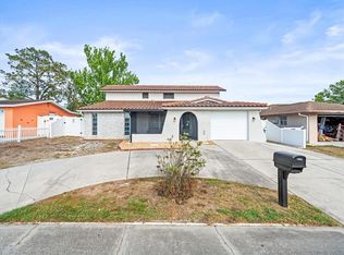 9100 Suffolk Ln, Port Richey, FL 34668