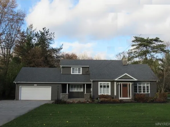 1141 Rice Rd, Elma, NY 14059
