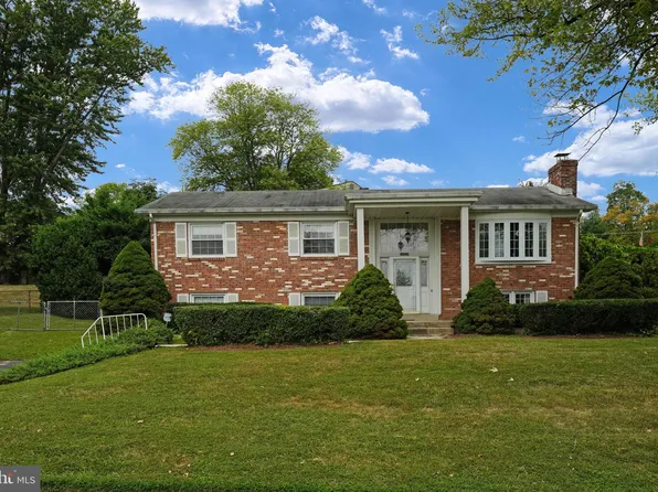 14224 Chesterfield Dr, Woodbridge, VA 22191