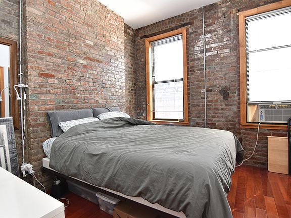 2nd image of 123 Ludlow St APT 28