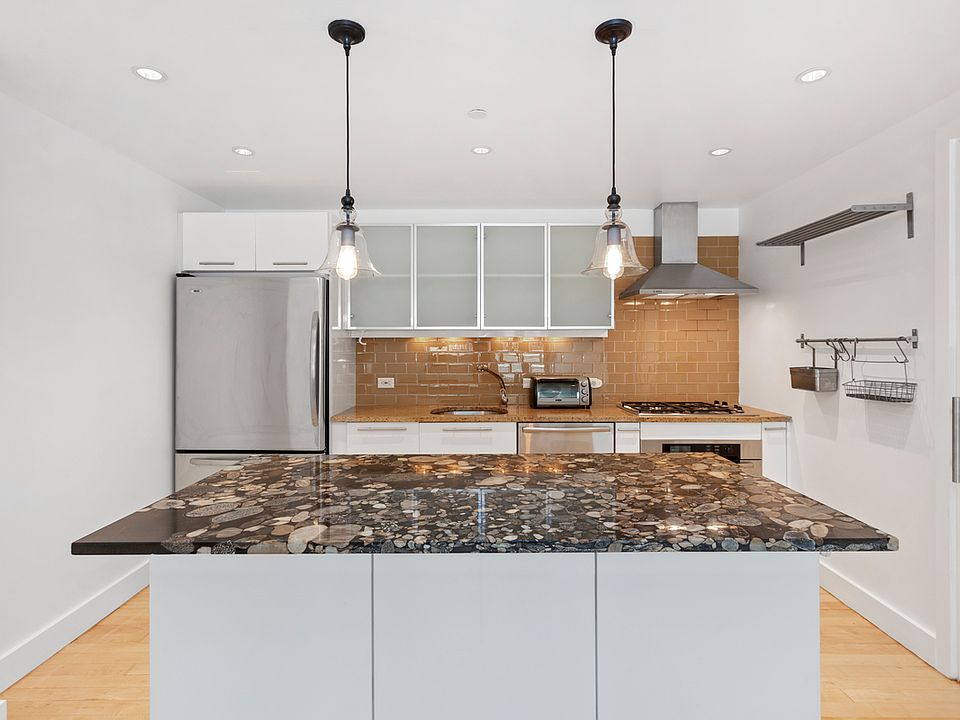 1st image of 50 Orchard St APT 3D