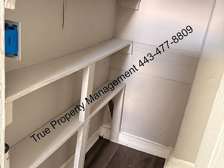 1938 W Lexington St — Photo 7