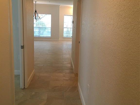 5th image of 2803 Kings Crossing Dr APT 111