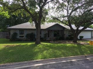 1231 Clearwater Dr, New Braunfels, TX 78130