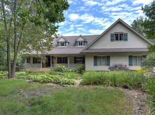 4184 Kettle Ridge Trl, Slinger, WI 53086