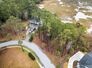 216 Willow Point Rd, Beaufort, SC 29906
