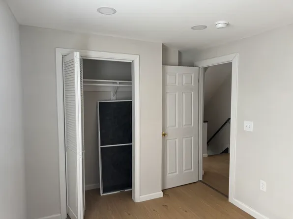 908 Indiana Ave, Trenton, NJ 08638