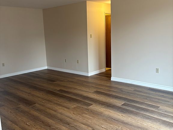 5th image of 69 Light St