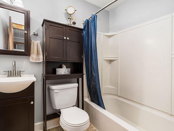 Full bath downstairs