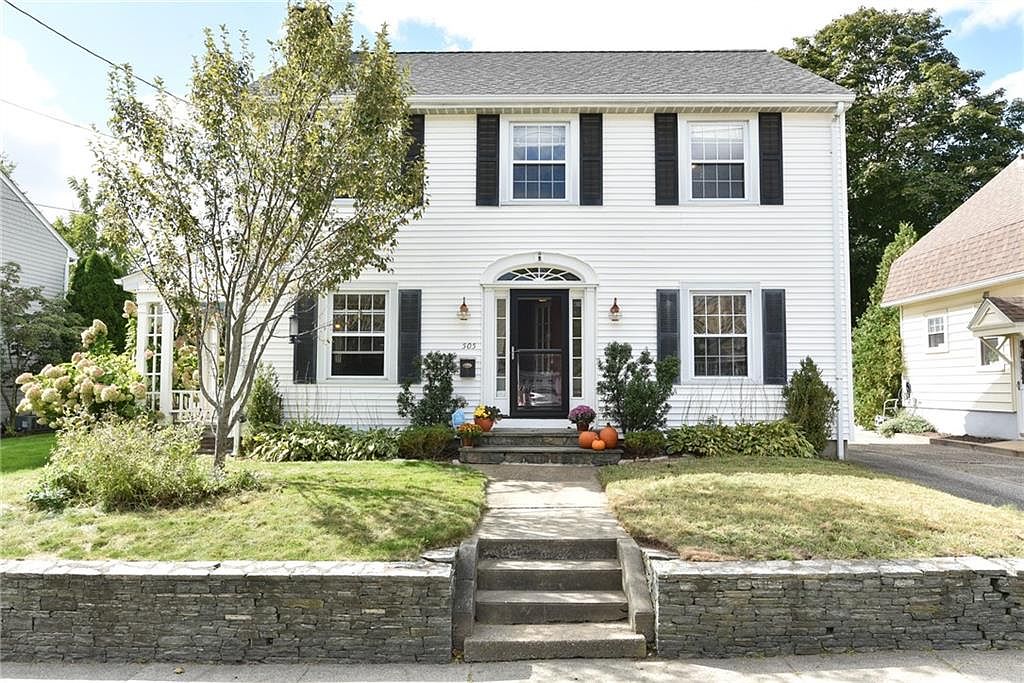 505 Fair St, Warwick, RI 02888 Zillow
