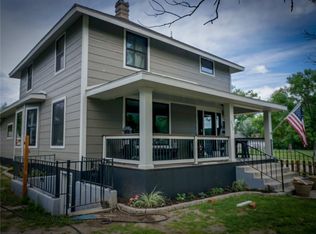 523 3rd St W, Roundup, MT 59072