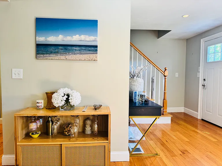 55 Deerfield Rd — Photo 3