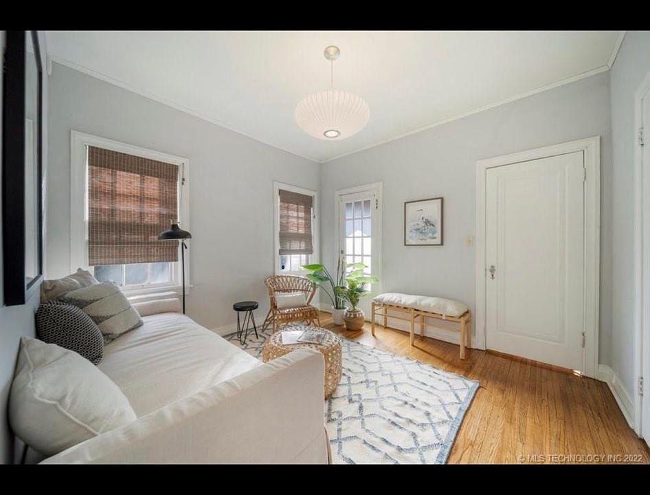 1st image of 1611 S Gary Ave
