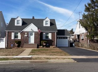131 Falmouth Ave, Elmwood Park, NJ 07407