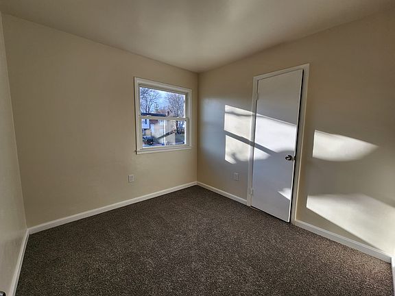 5th image of 4712 Kirkdale Dr