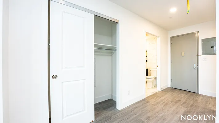 Rented by Nooklyn NYC LLC | media 35