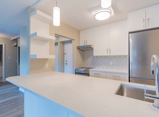 Le Jardin, Edmonton, AB T5K 2L8