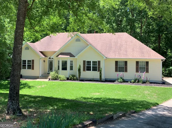 70 Wilkes Ct, Newnan, GA 30263