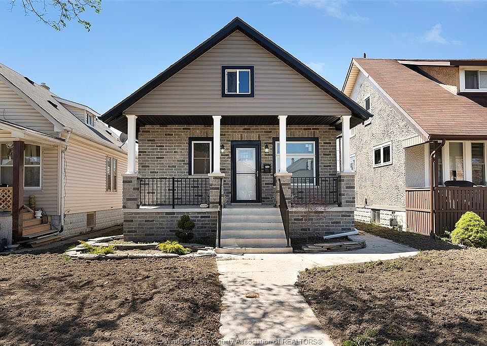 1st image of 1059 Elsmere Ave