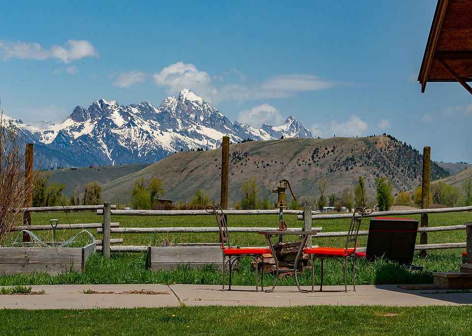 1st image of 2455A Grand Teton Cir Cabin A
