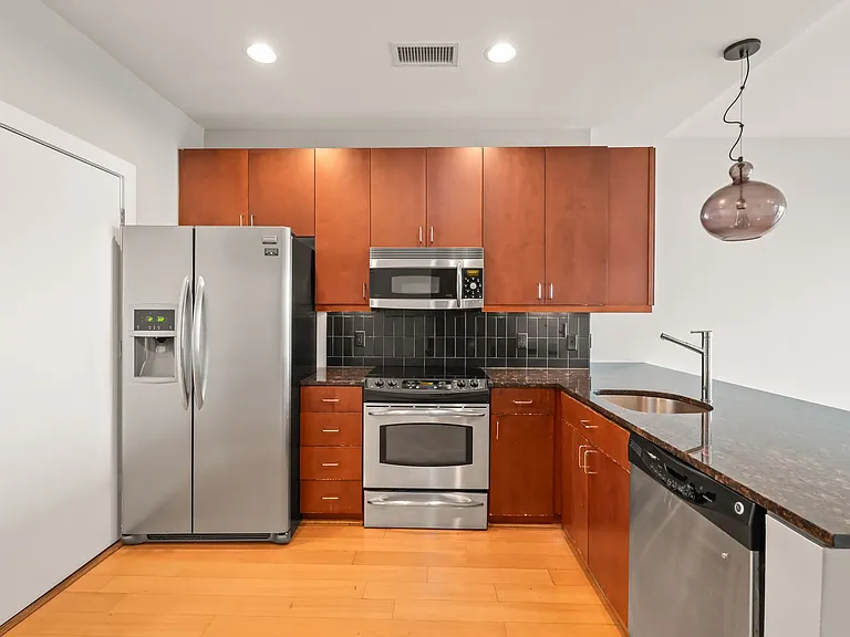 333 W Trade St #2502 — Photo 8