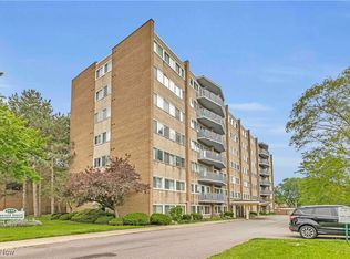 6640 Pearl Rd APT 104, Parma Heights, OH 44130