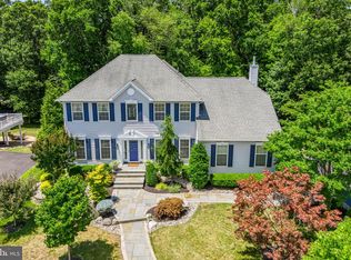 6 Melodie Ct, Hainesport, NJ 08036