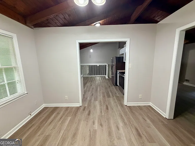 5776 Windermere Ct — Photo 5
