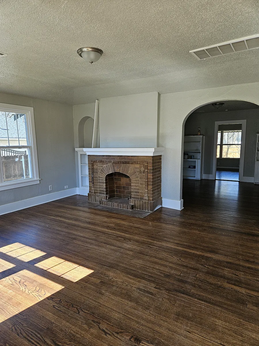 Building Photo - 1527 NW 43rd St