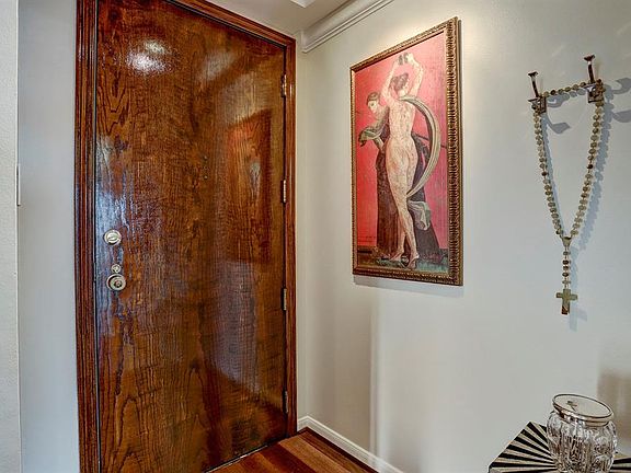 DON'T LEAVE! YOU DON'T WANT TO MISS OUT ON THIS METICULOUS CARED FOR CONDO!