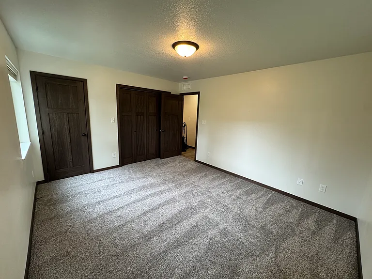 608 College St — Photo 9