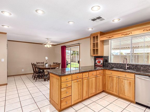 4th image of 12633 N 49th Ave