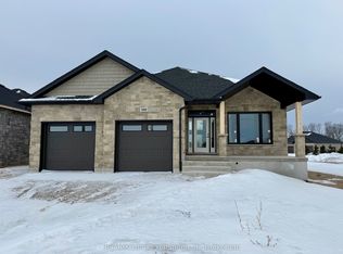 300 Ridge St, Saugeen Shores, ON N0H2C3