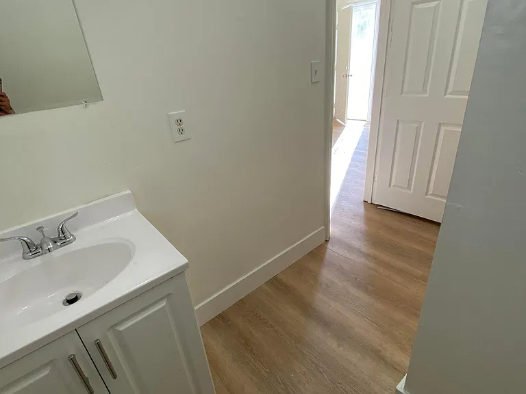 5112 W Mission Blvd #1 — Photo 12