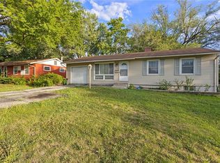 4601 E Red Bridge Rd, Kansas City, MO 64137