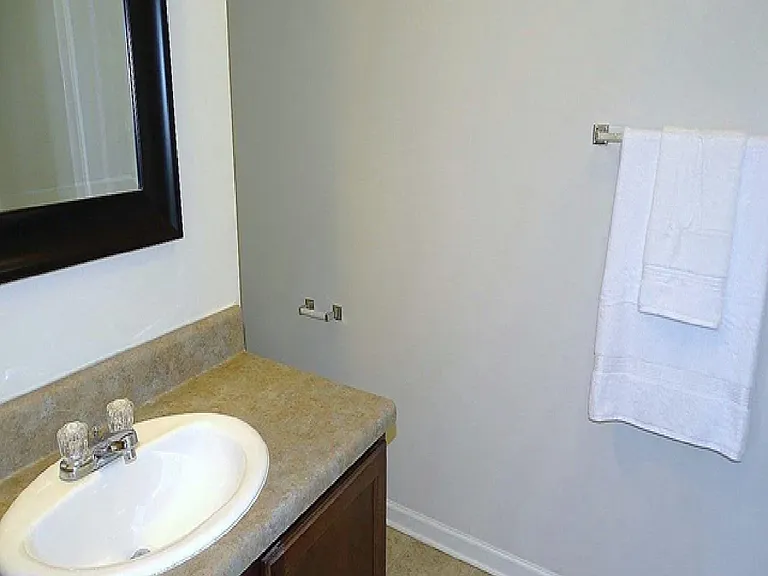 157 Danbury Ln — Photo 3