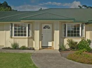 1766 Kaiwiki Rd, Hilo, HI 96720