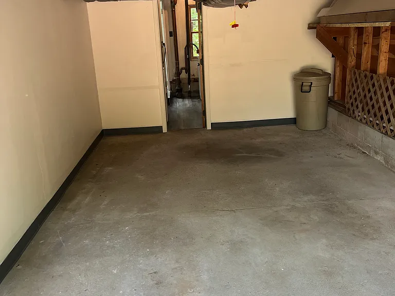 4 James Farm Rd — Photo 6